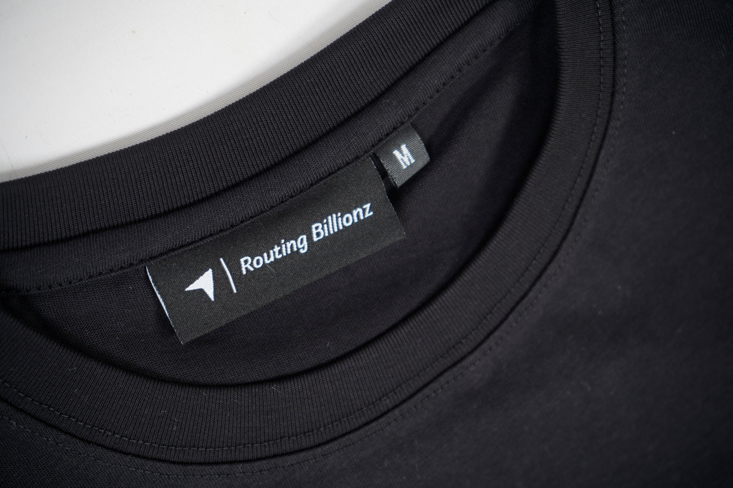 Routing Billionz Signature Rubber Logo Tee – Black